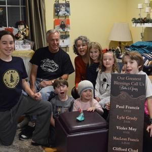 Meet your Posher, Deborah